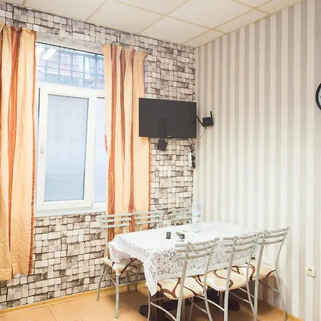 Basic For Up To 5 Guests Apartament